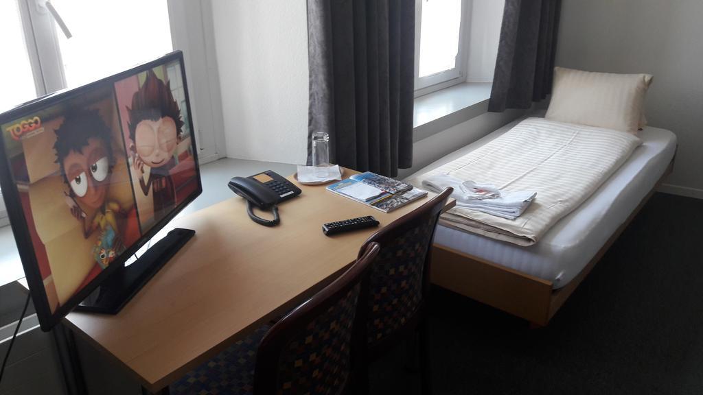 Hotel Untertor By Maier - Self-Check-In Altstatten Ngoại thất bức ảnh