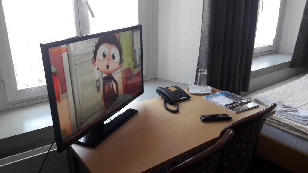 Hotel Untertor By Maier - Self-Check-In Altstatten Ngoại thất bức ảnh