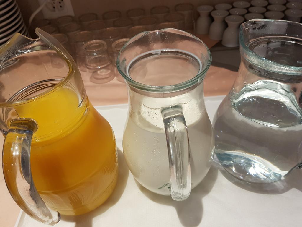 Hotel Untertor By Maier - Self-Check-In Altstatten Ngoại thất bức ảnh